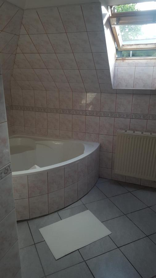 Bliss Apartment تاتا المظهر الخارجي الصورة